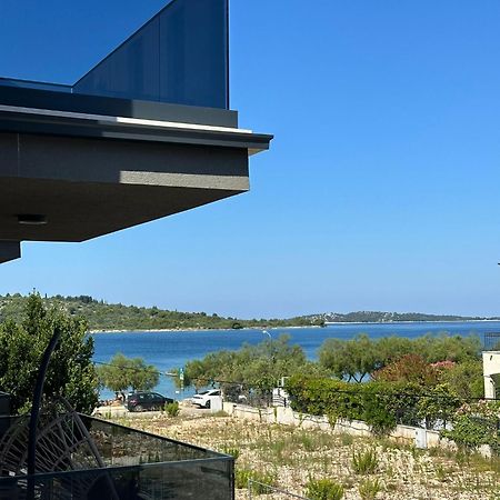 Apartments Beachwalk Heaven Milica 스리마 외부 사진
