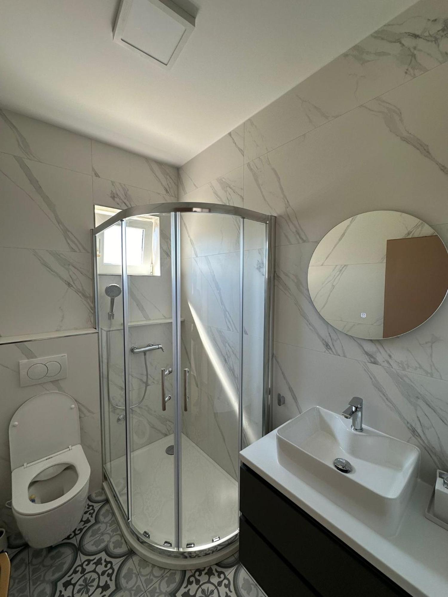 Apartments Beachwalk Heaven Milica 스리마 외부 사진
