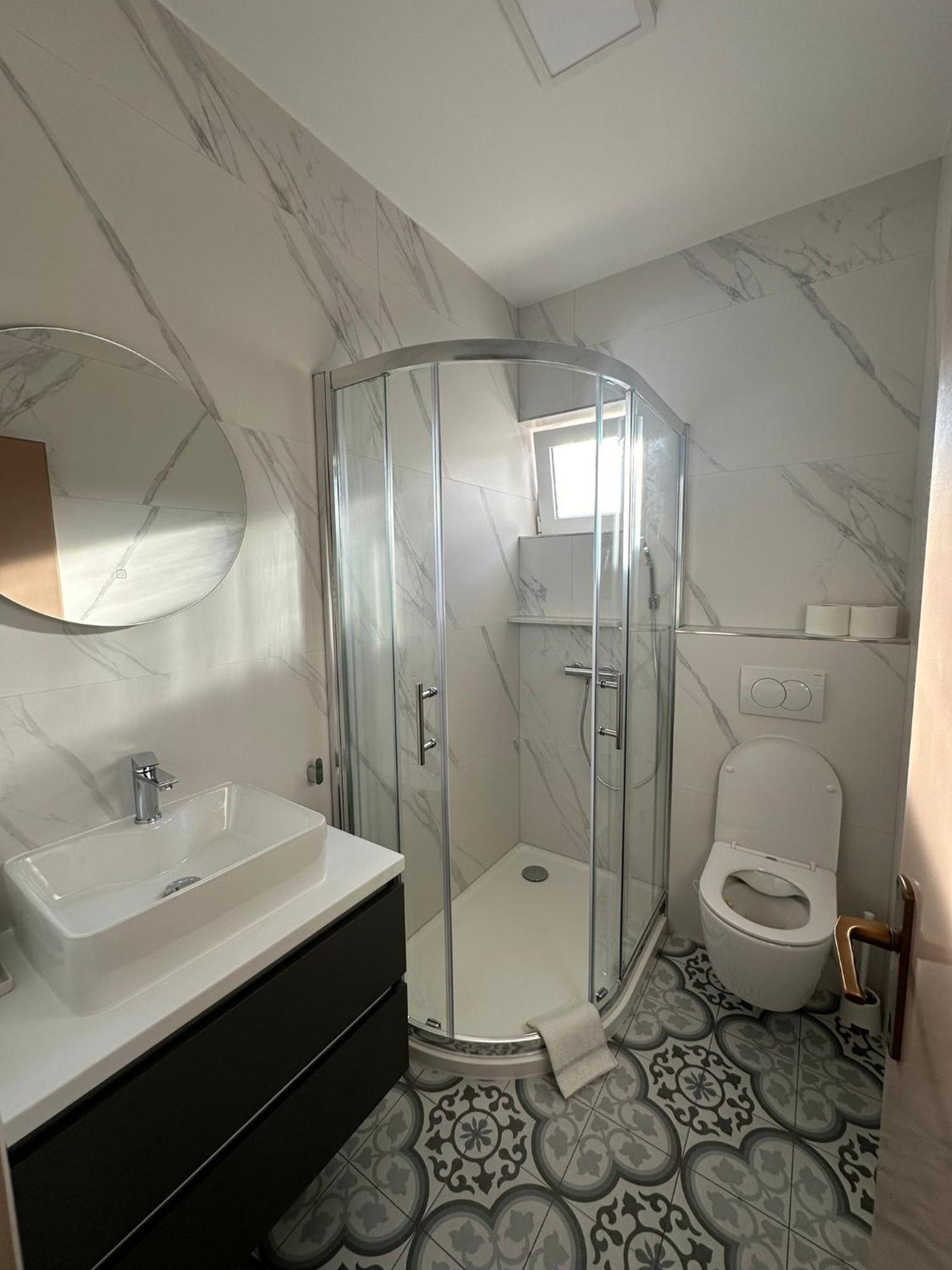 Apartments Beachwalk Heaven Milica 스리마 외부 사진