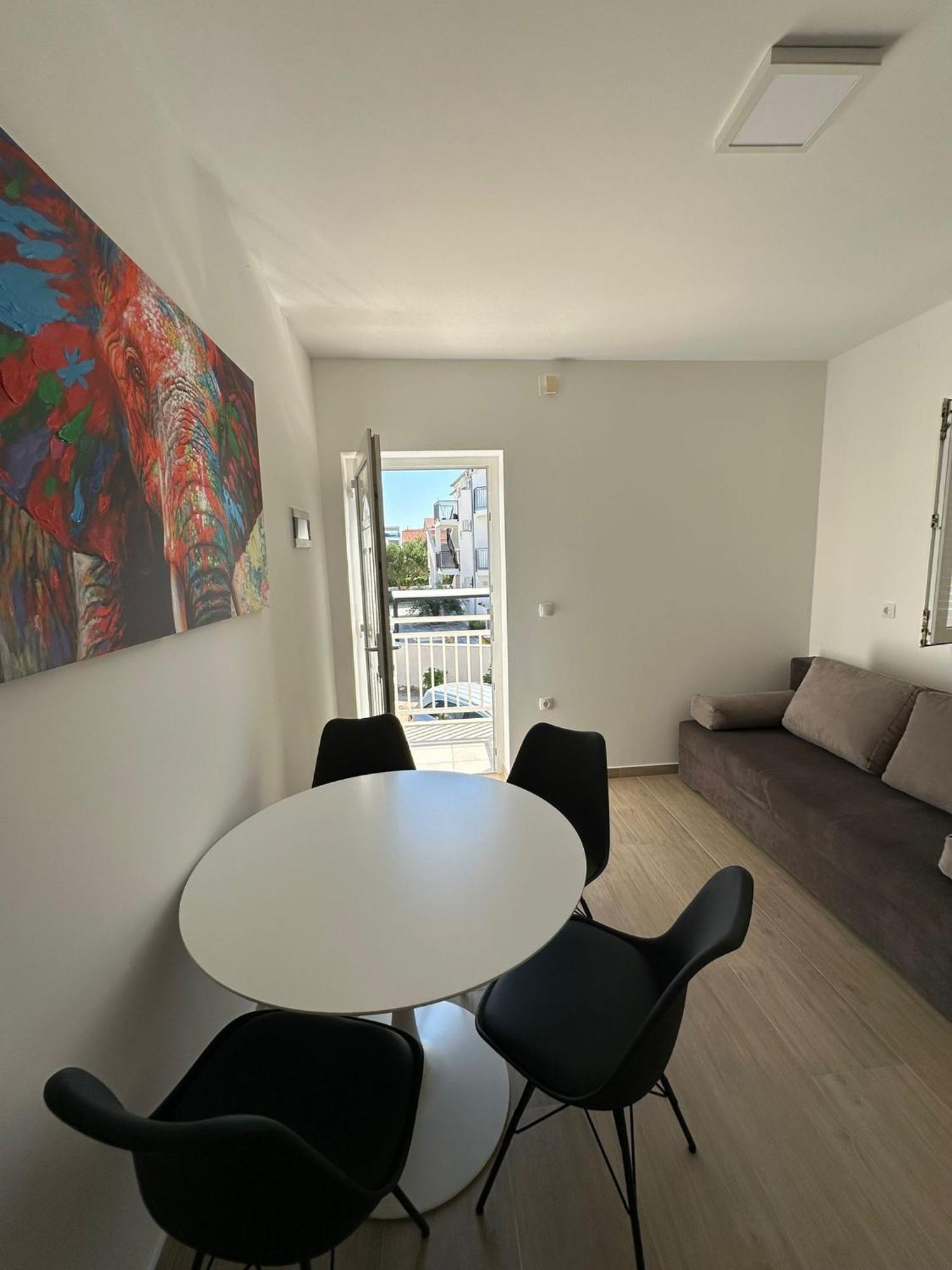 Apartments Beachwalk Heaven Milica 스리마 외부 사진